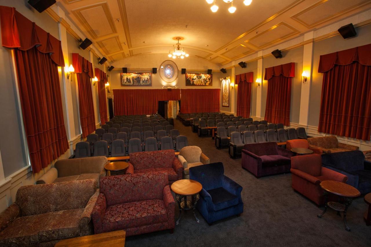 Mcmenamins Grand Lodge Forest Grove Exteriér fotografie
